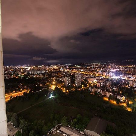33Rd Floor Luxury Apartment Spa & Fitness Skopje Exteriör bild