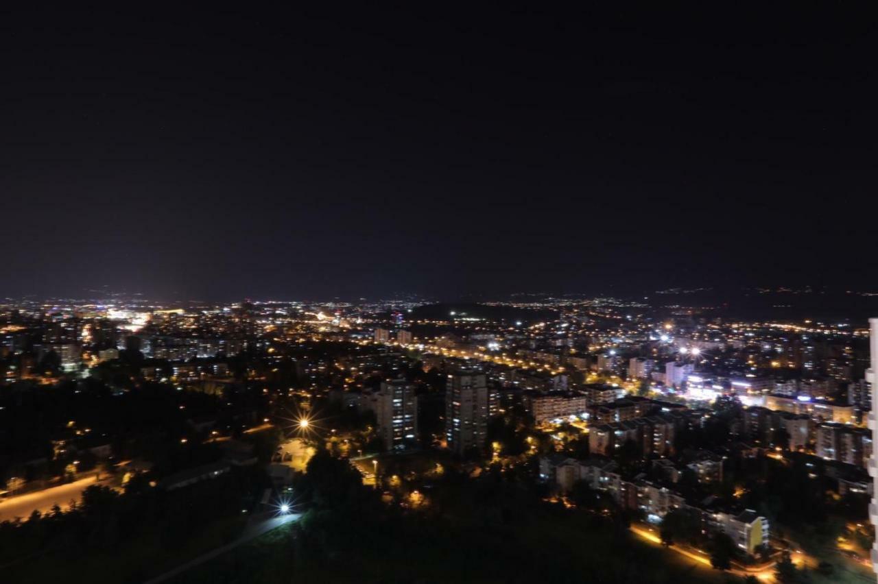 33Rd Floor Luxury Apartment Spa & Fitness Skopje Exteriör bild