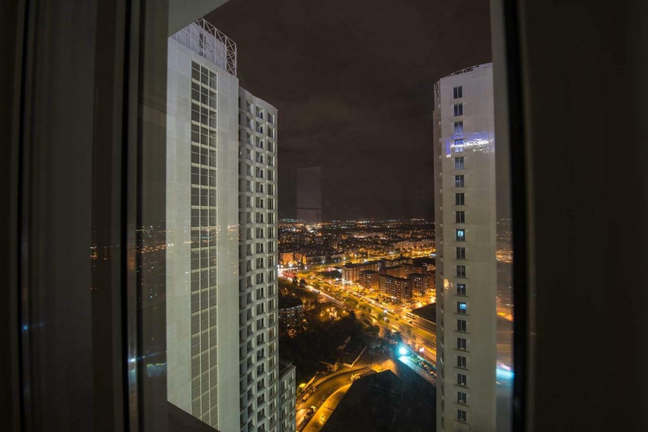 33Rd Floor Luxury Apartment Spa & Fitness Skopje Exteriör bild