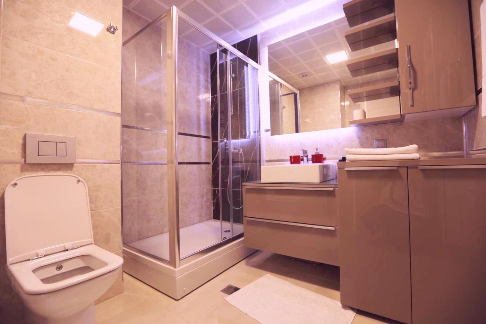 33Rd Floor Luxury Apartment Spa & Fitness Skopje Exteriör bild
