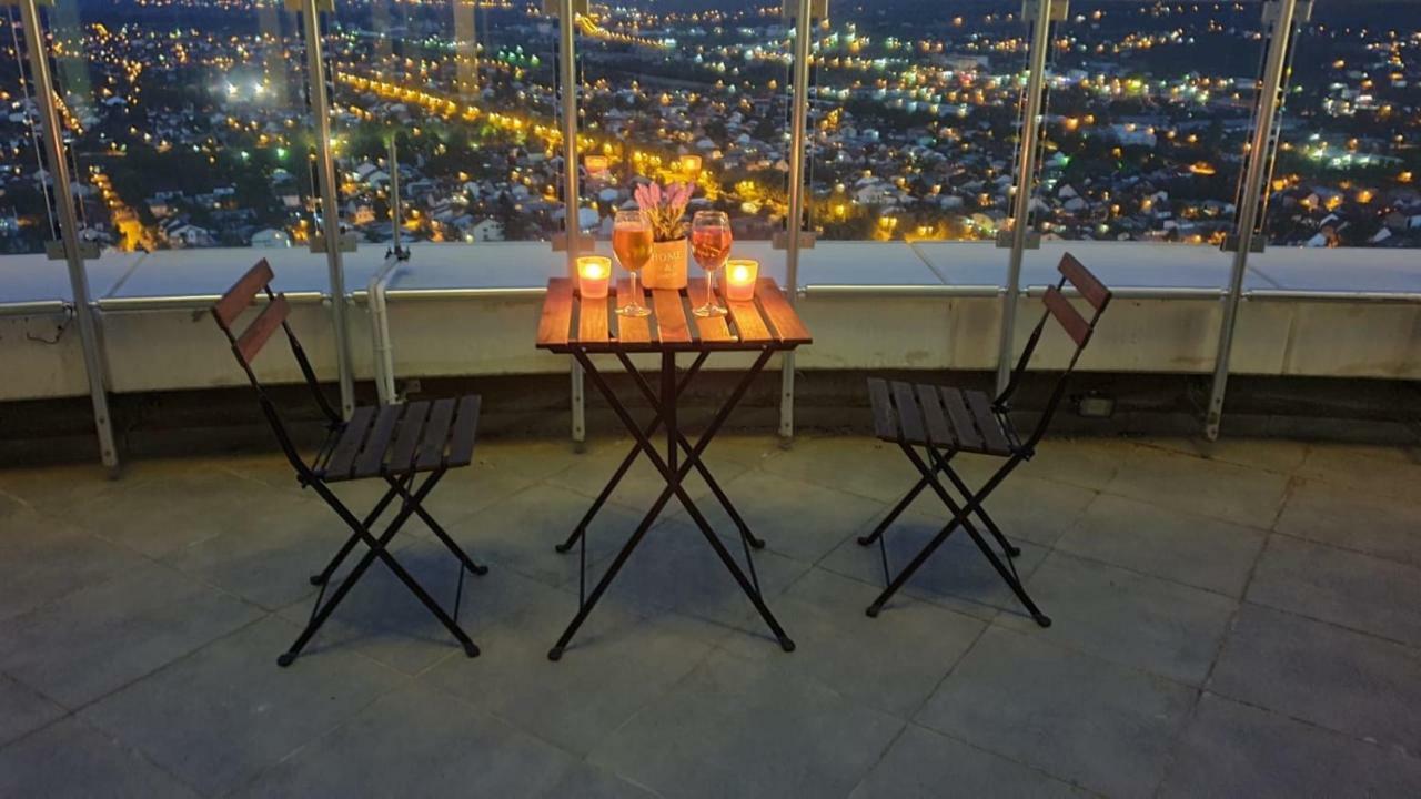 33Rd Floor Luxury Apartment Spa & Fitness Skopje Exteriör bild